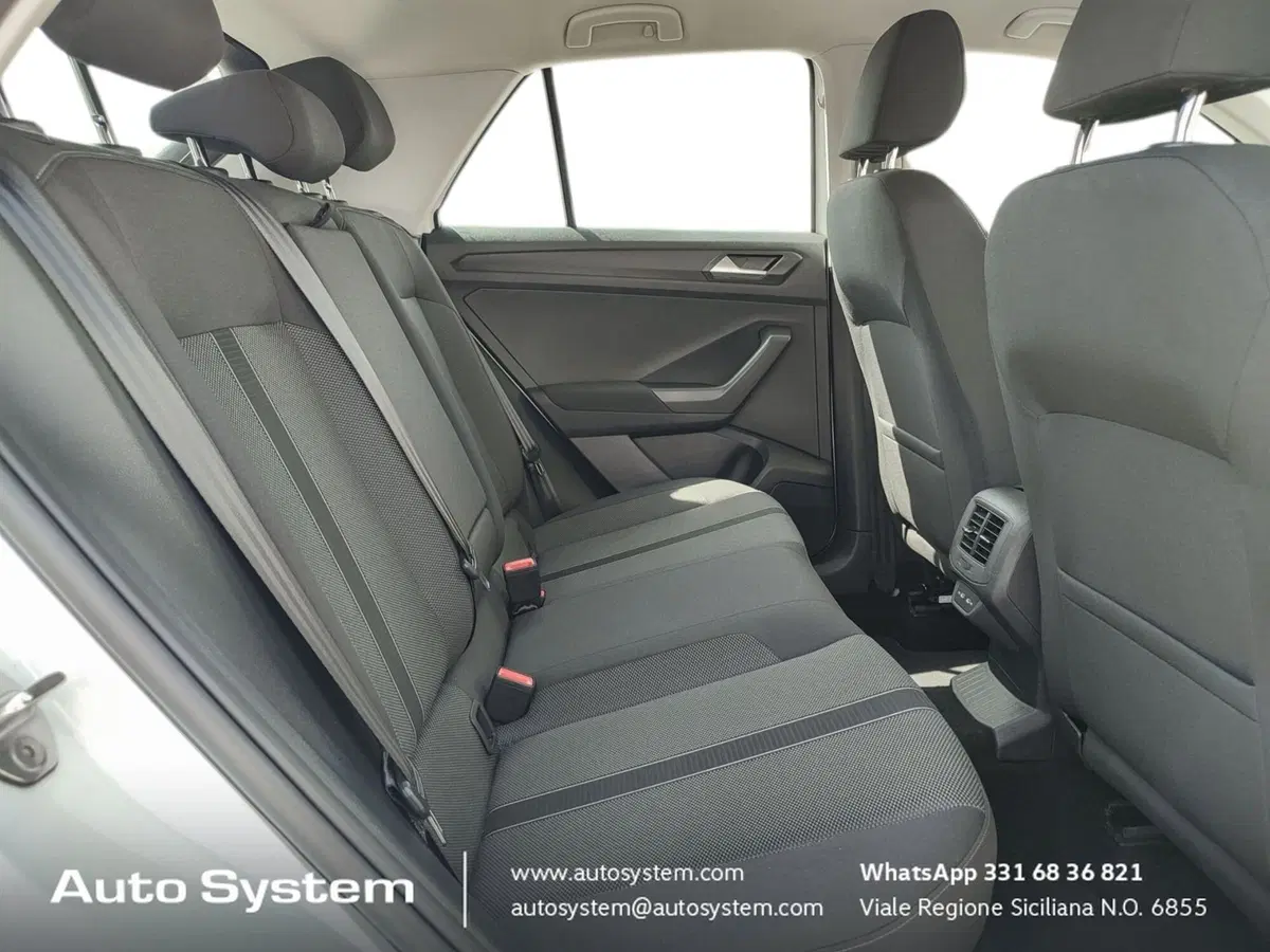 Volkswagen T-Roc usata a Palermo (8)