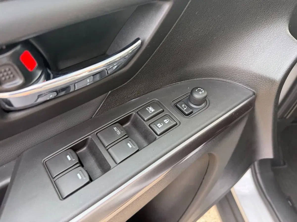 Suzuki S-Cross usata a Vicenza (11)