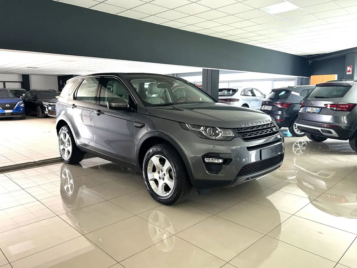 Land Rover Discovery Sport usata a Ferrara (3)