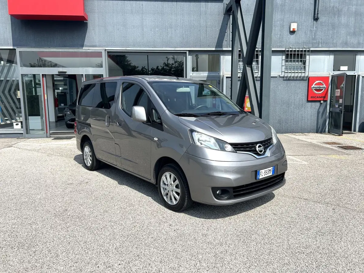 Nissan NV200 usata a Ferrara (3)