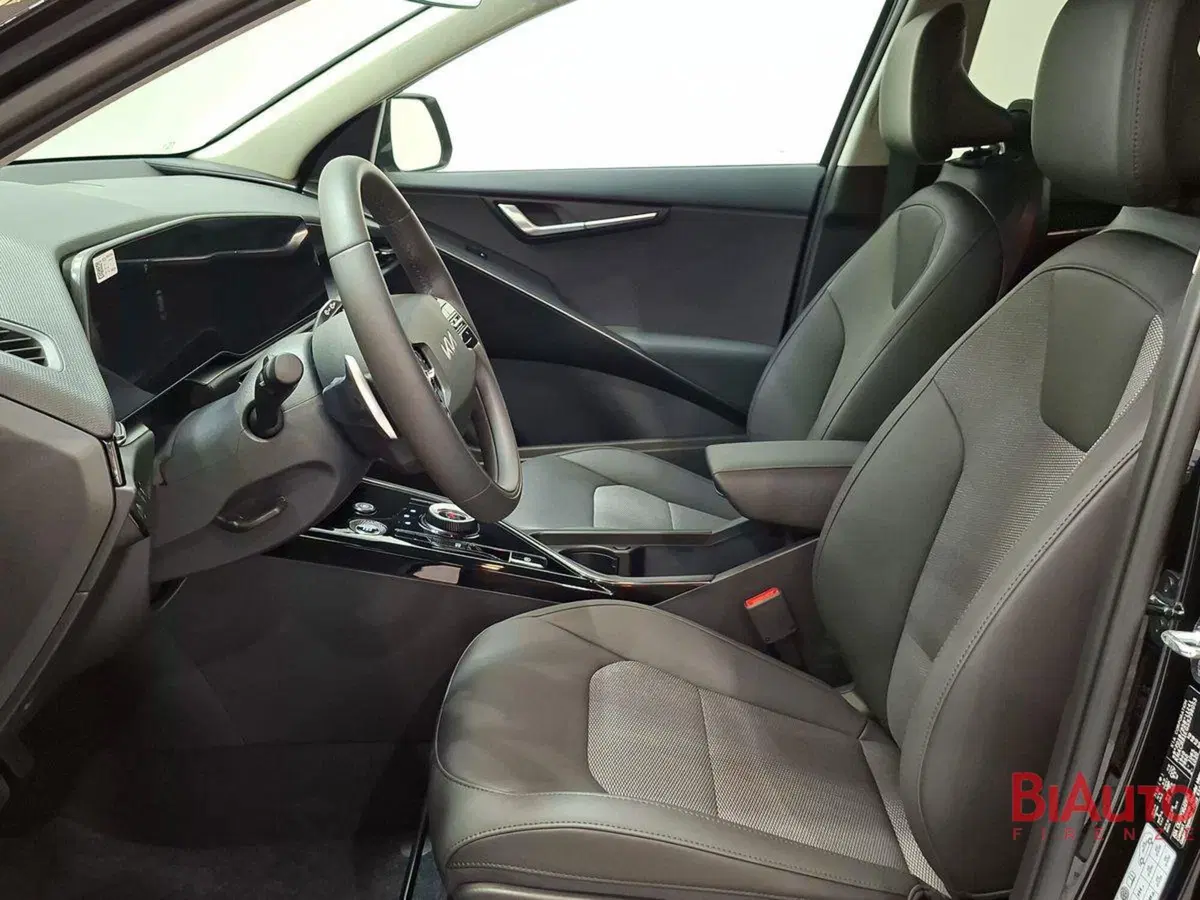 Kia Niro nuova a Firenze (19)