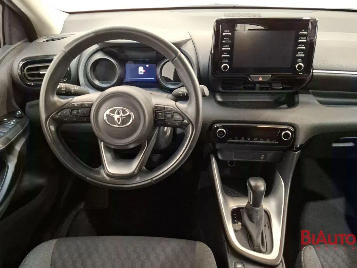 Toyota Yaris usata a Firenze (8)