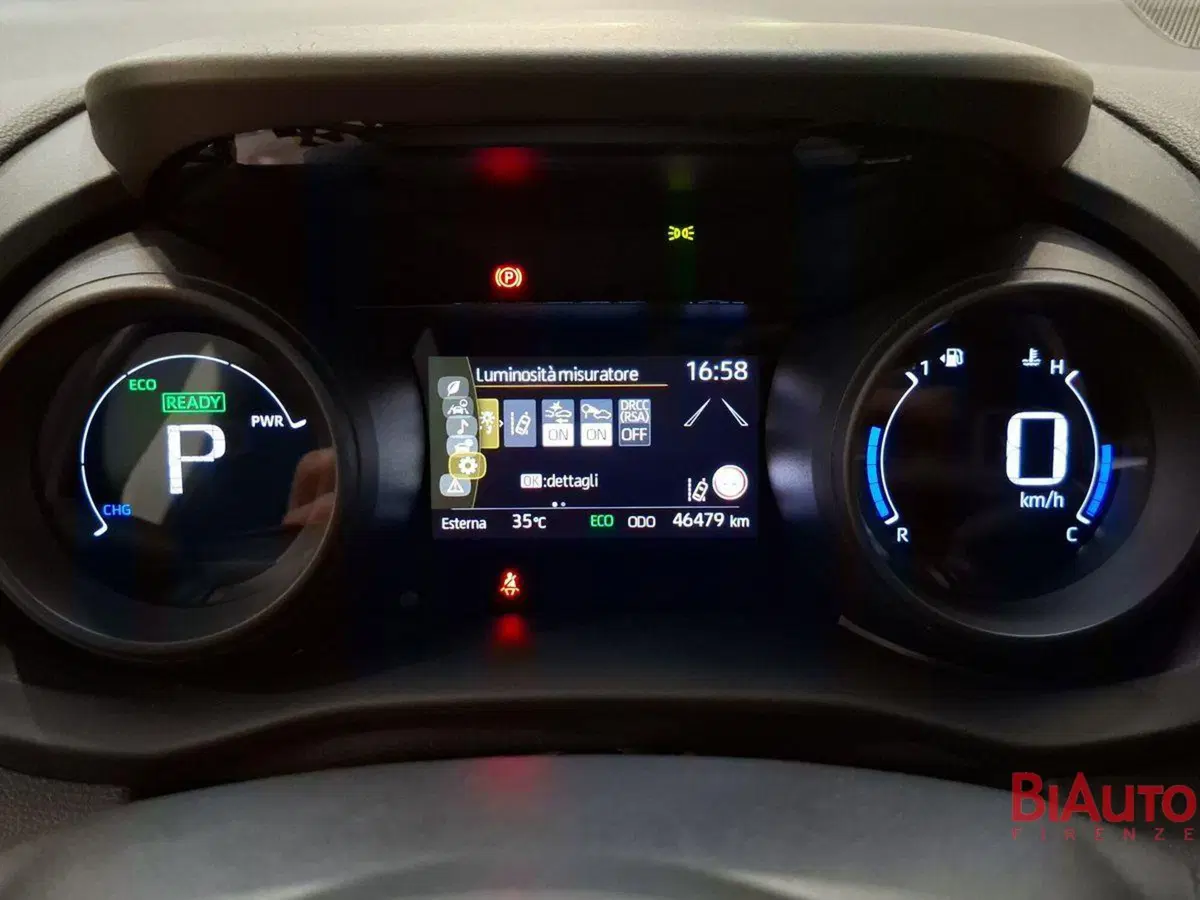 Toyota Yaris usata a Firenze (9)