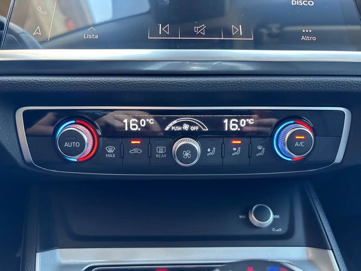 Audi Q3 Sportback usata a Pescara (14)