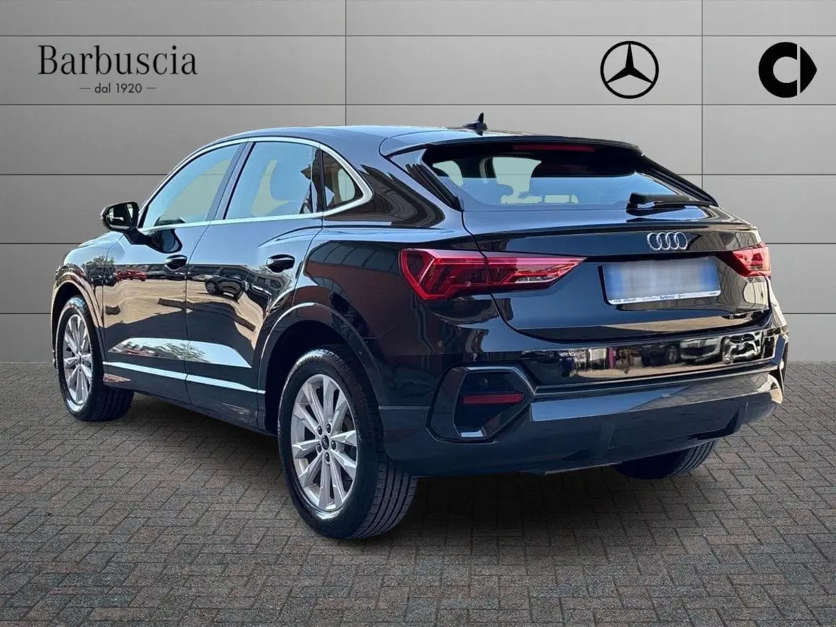 Audi Q3 Sportback usata a Pescara (4)