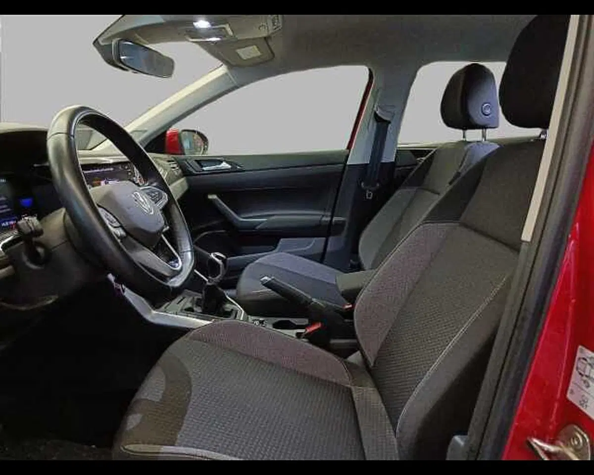 Volkswagen Taigo usata a Roma (10)
