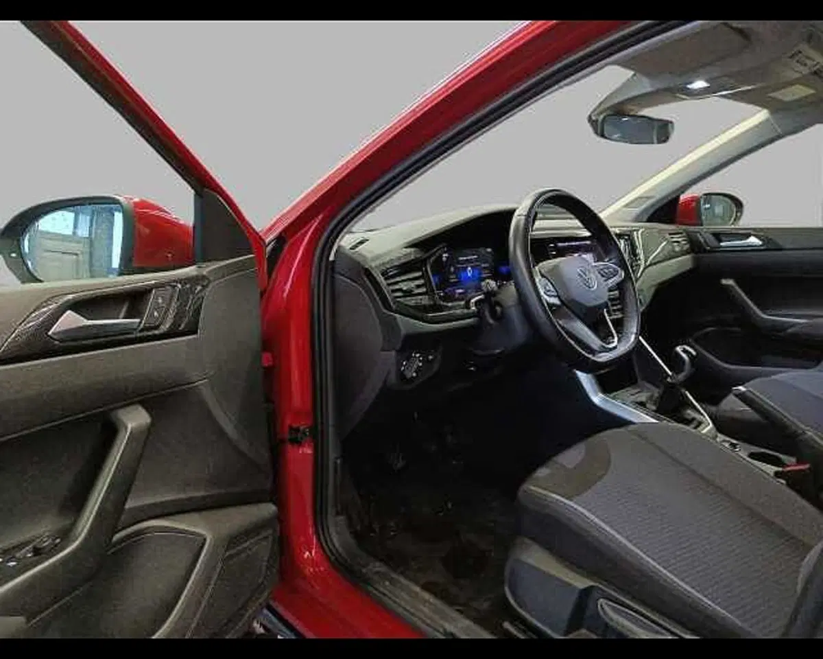 Volkswagen Taigo usata a Roma (13)