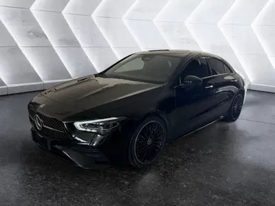 Mercedes-Benz CLA 200 d AMG Line Advanced Plus auto del 2023 usata a Napoli