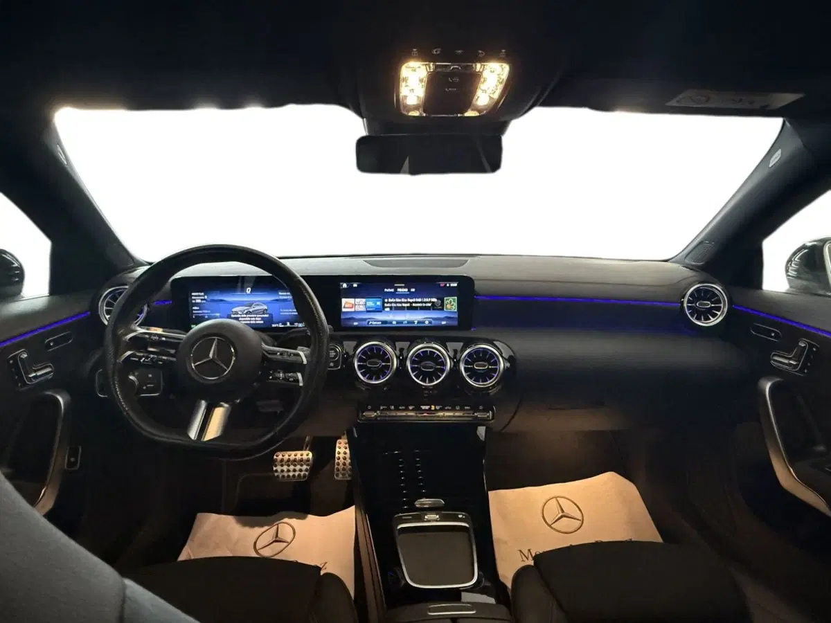 Mercedes-Benz CLA usata a Napoli (11)