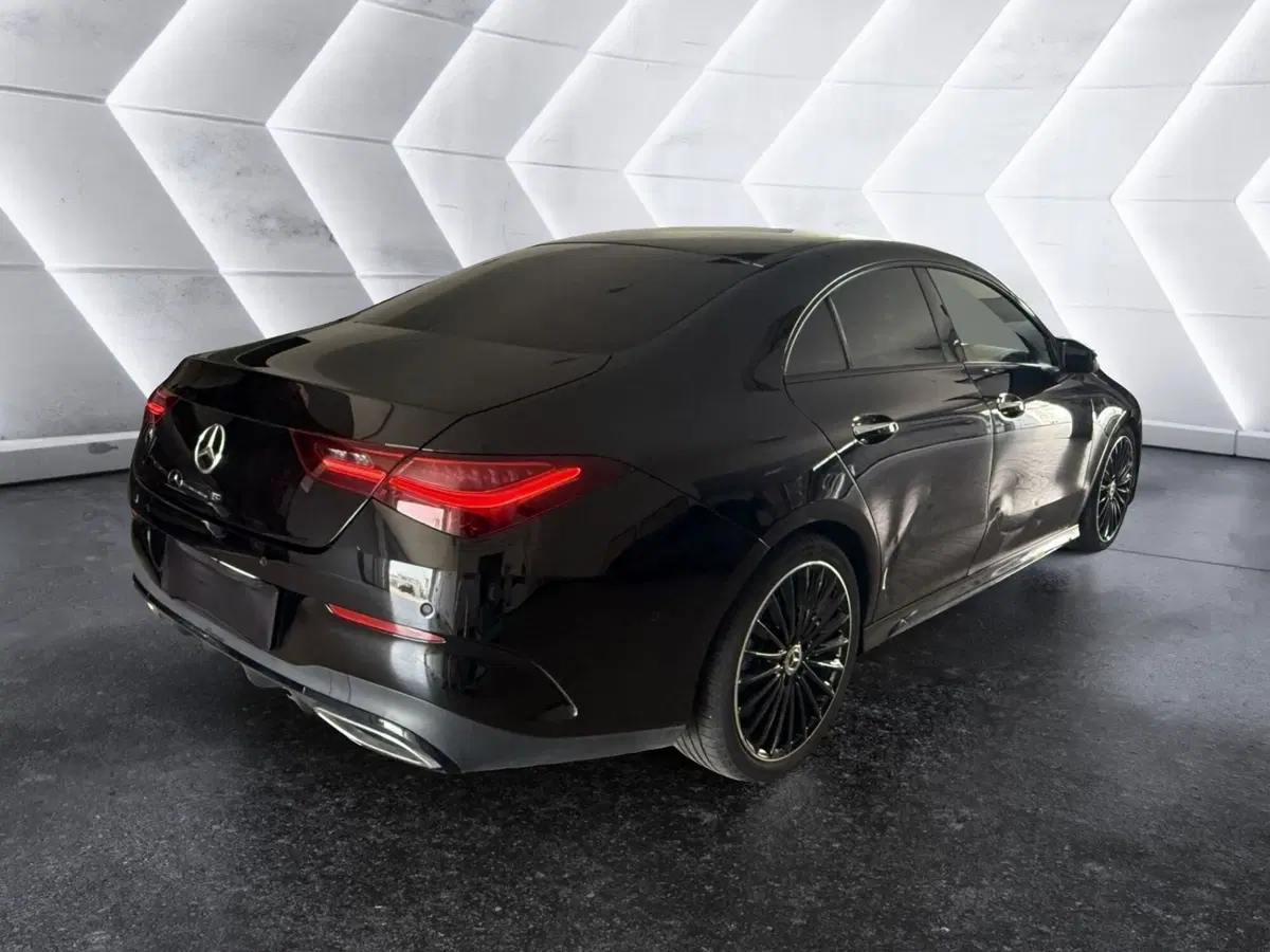Mercedes-Benz CLA usata a Napoli (6)