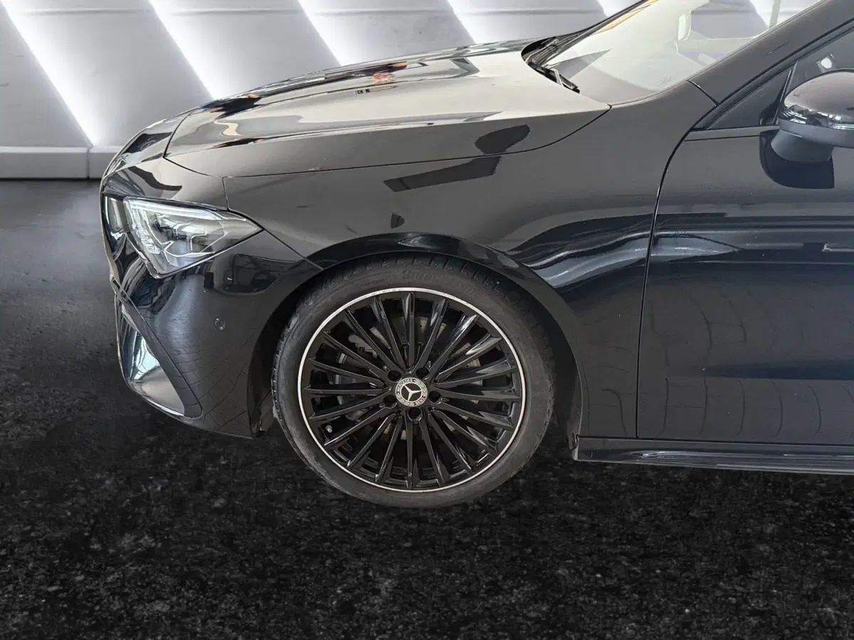 Mercedes-Benz CLA usata a Napoli (8)