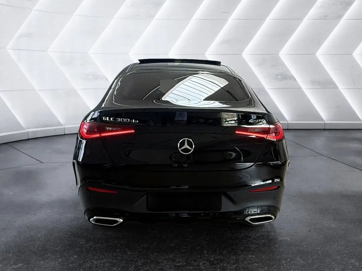Mercedes-Benz GLC Coupé usata a Napoli (7)