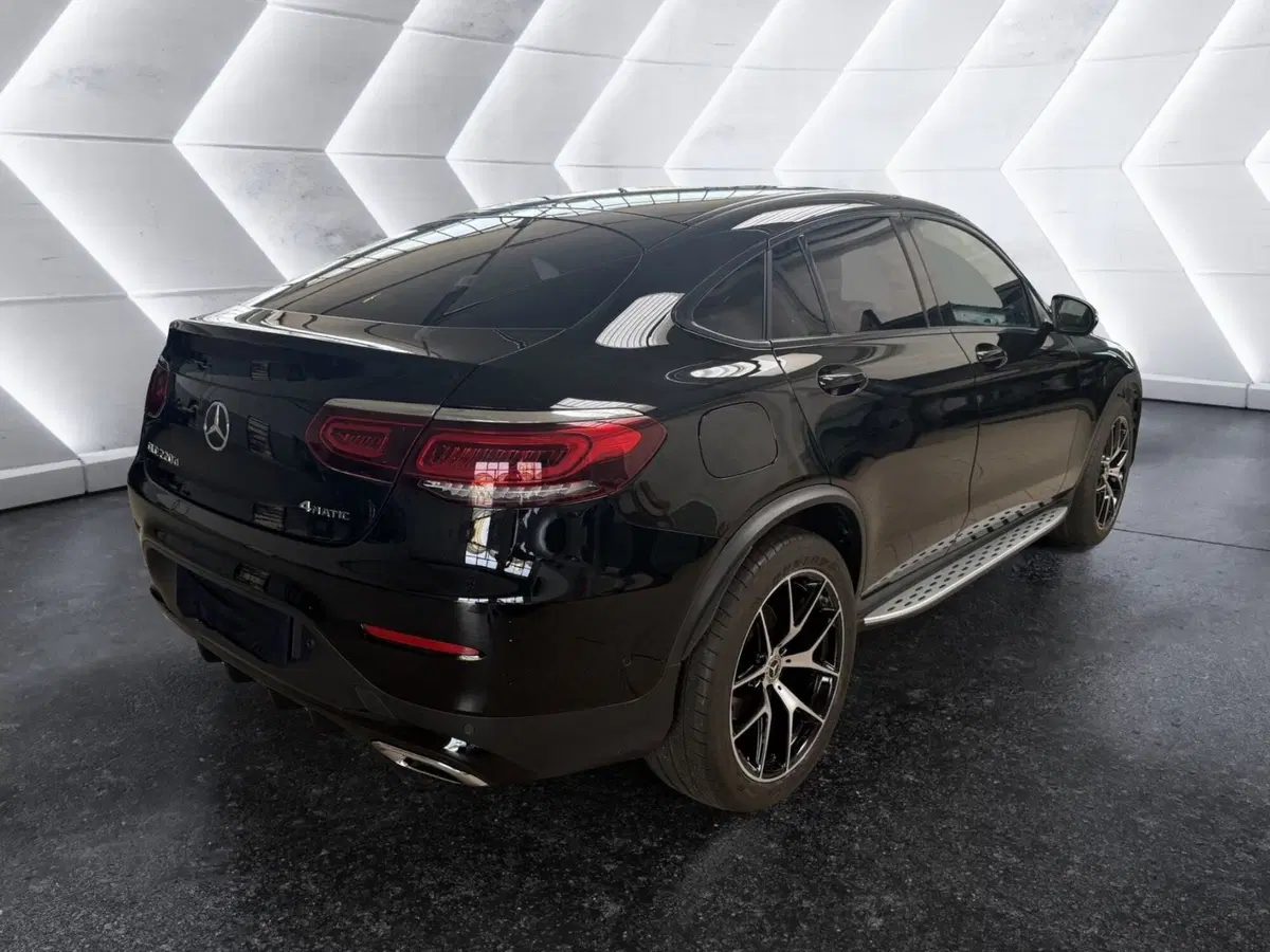 Mercedes-Benz GLC Coupé usata a Napoli (7)