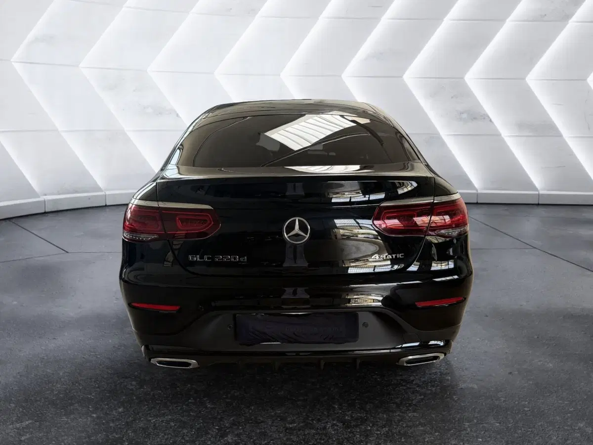 Mercedes-Benz GLC Coupé usata a Napoli (8)