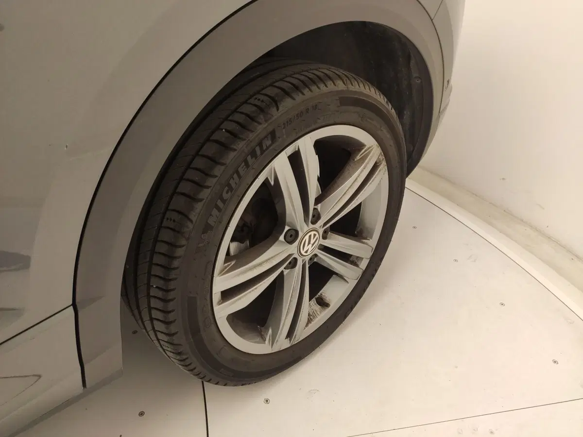Volkswagen T-Roc usata a Avellino (10)