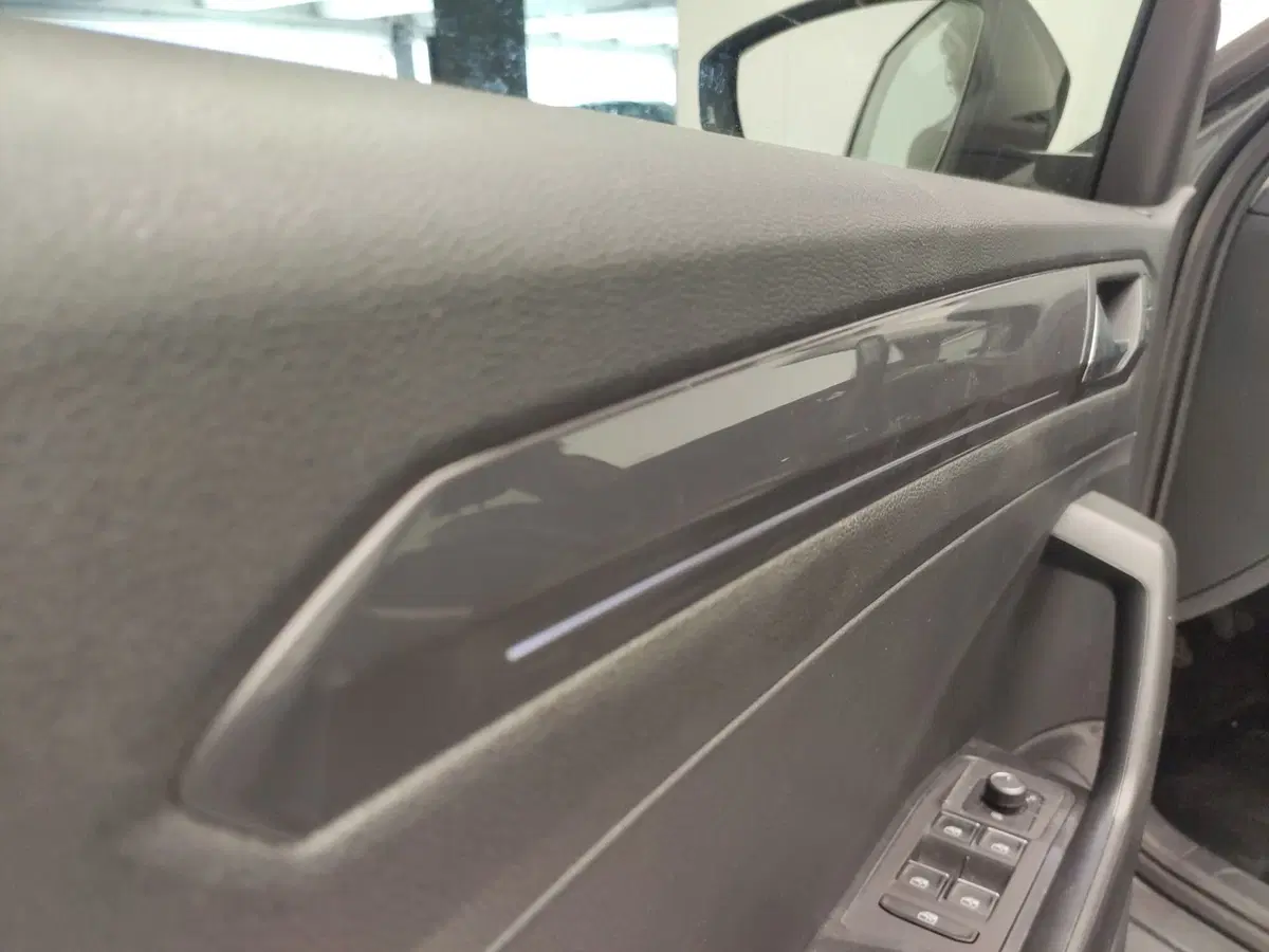 Volkswagen T-Roc usata a Avellino (12)