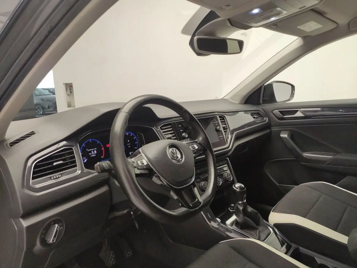 Volkswagen T-Roc usata a Avellino (15)