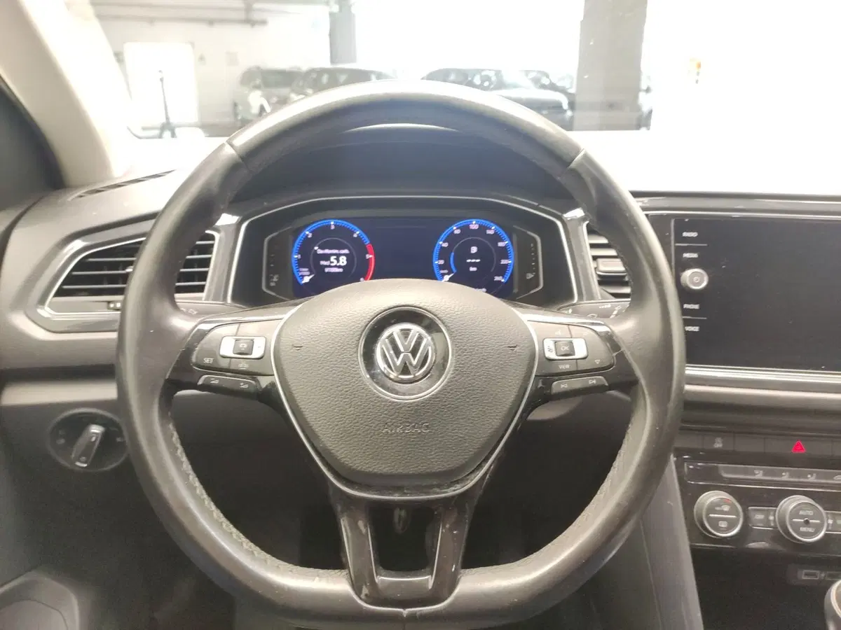 Volkswagen T-Roc usata a Avellino (16)