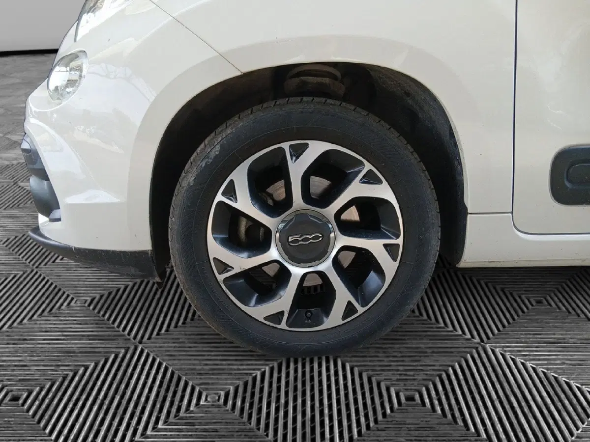 Fiat 500L usata a Pordenone (10)