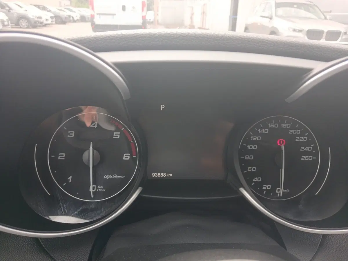 Alfa Romeo Giulia usata a Pordenone (15)
