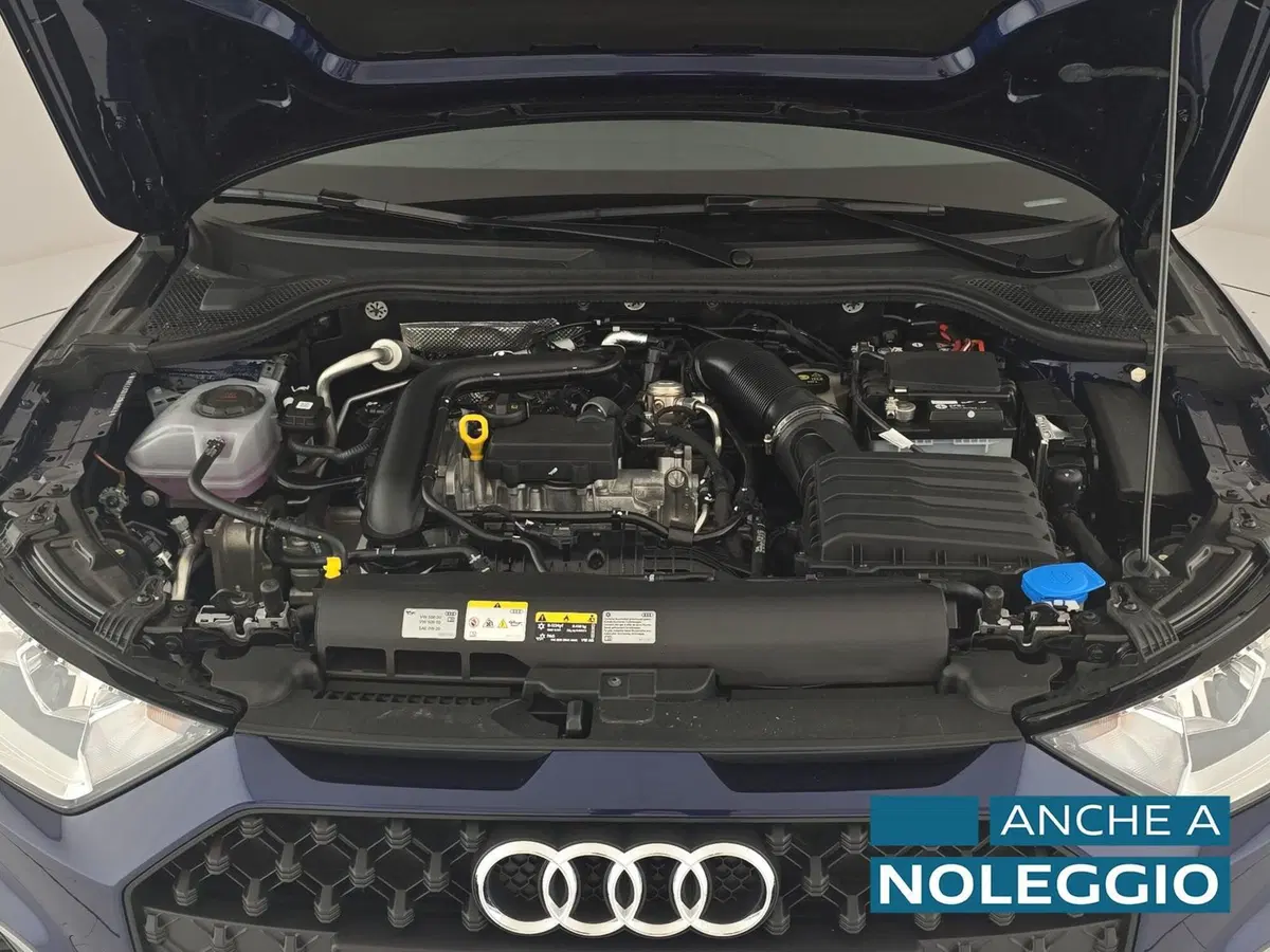 Audi A1 allstreet usata a Alessandria (9)