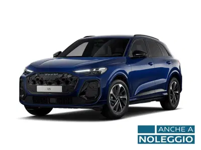 Audi Q5 2.0 tdi mhev+ S line edition quattro 204cv s-tronic del 2025 usata a Alessandria