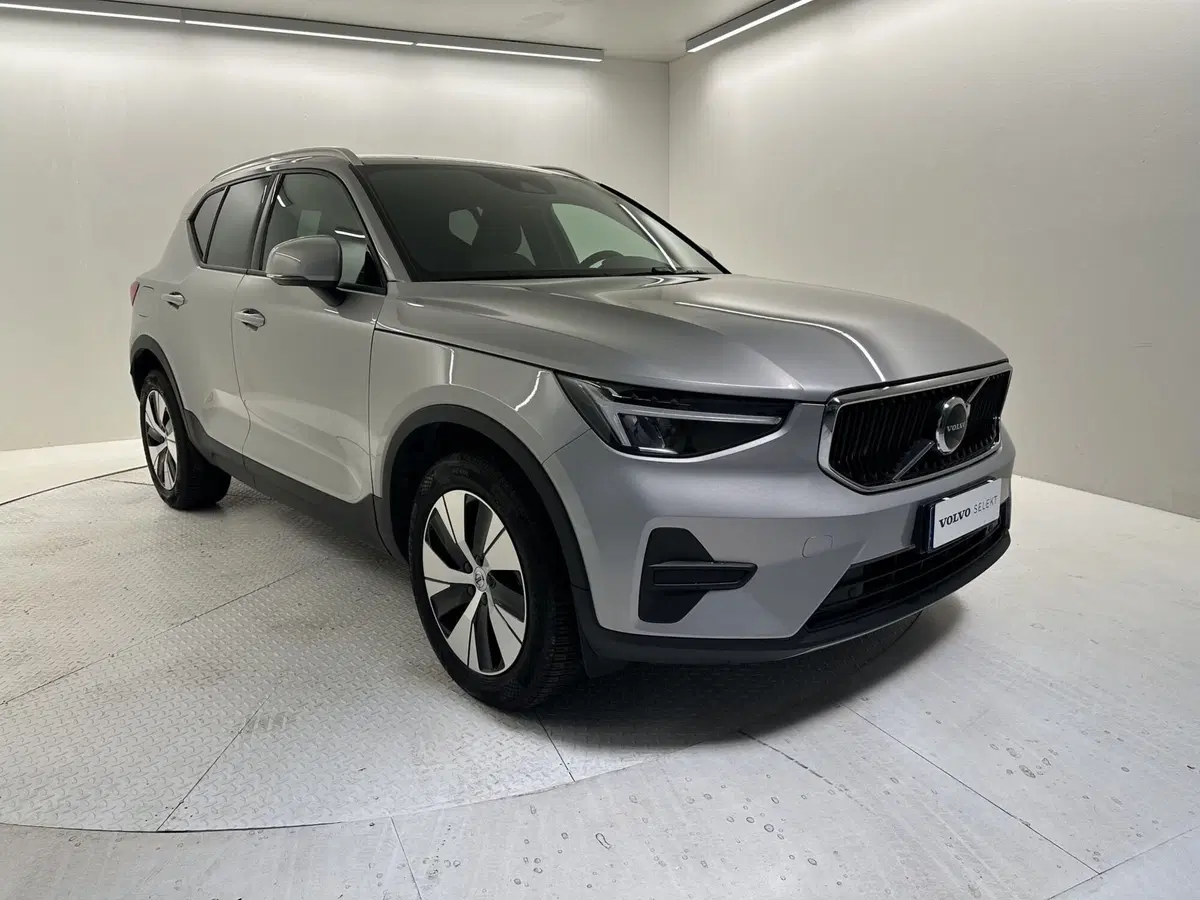 Volvo XC40 usata a Bergamo (10)
