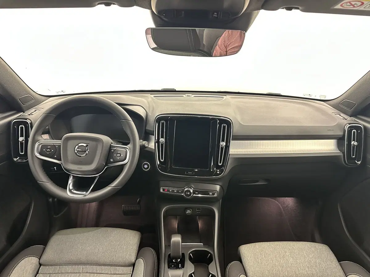 Volvo XC40 usata a Bergamo (4)