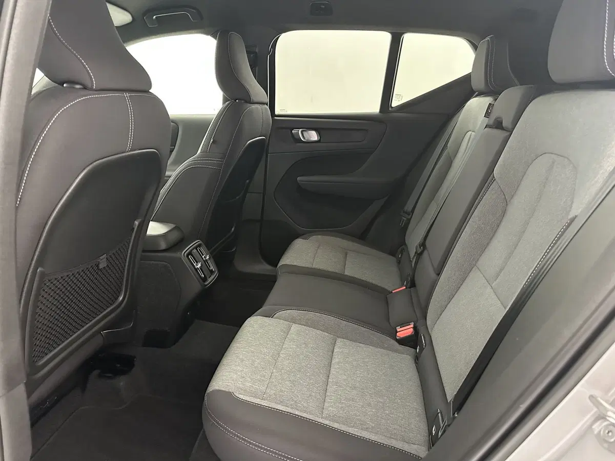 Volvo XC40 usata a Bergamo (5)