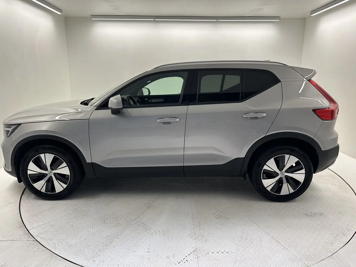 Volvo XC40 usata a Bergamo (6)
