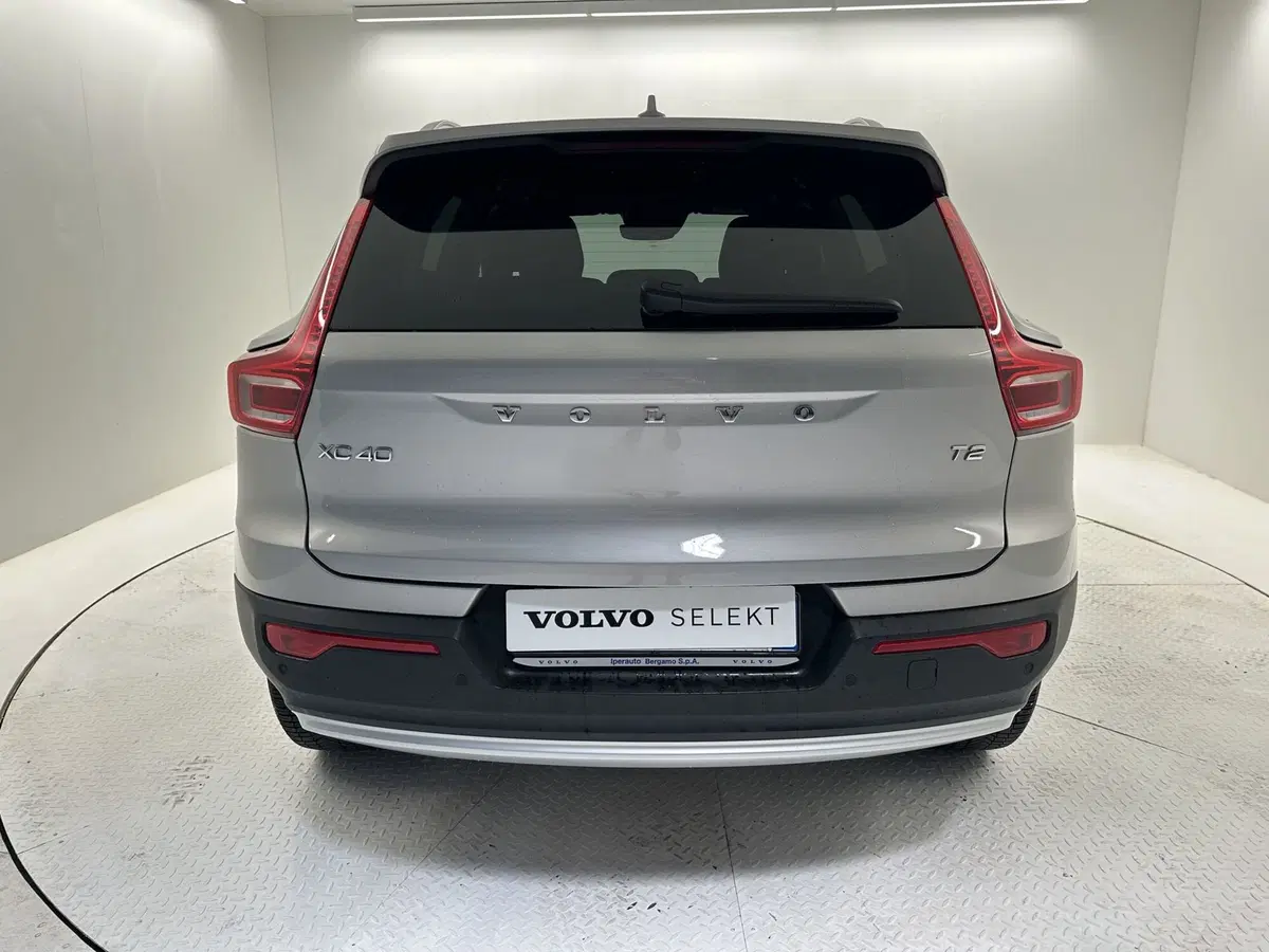 Volvo XC40 usata a Bergamo (7)