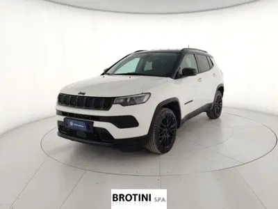 Jeep Compass 1.5 Turbo T4 130CV MHEV 2WD Night Eagle del 2024 usata a Massa