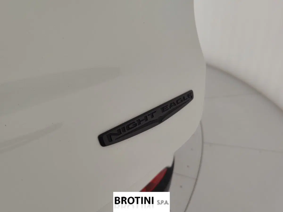 Jeep Compass usata a Massa-Carrara (15)