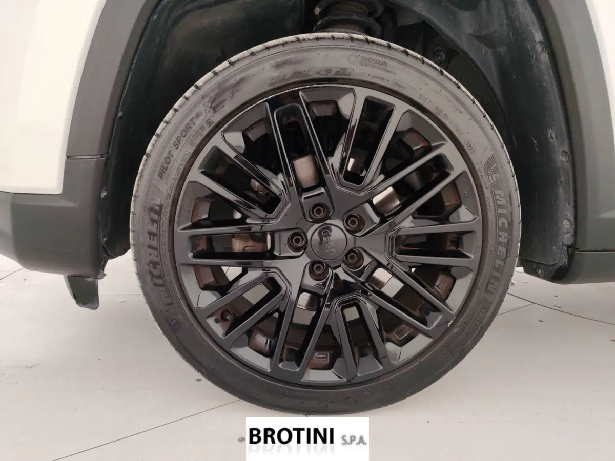 Jeep Compass usata a Massa-Carrara (6)