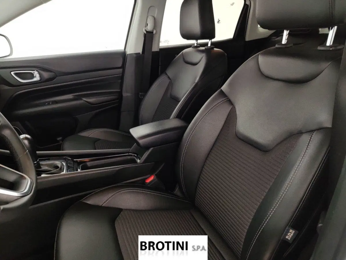 Jeep Compass usata a Massa-Carrara (9)