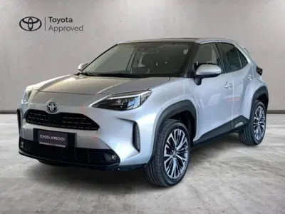 Toyota Yaris Cross 1.5 Hybrid 5p. E-CVT Lounge del 2022 usata a Citta' di Castello