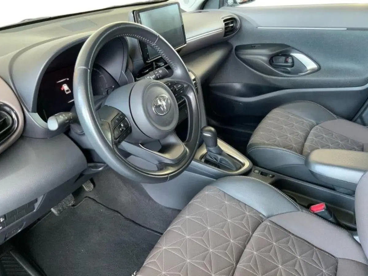 Toyota Yaris Cross usata a Perugia (8)