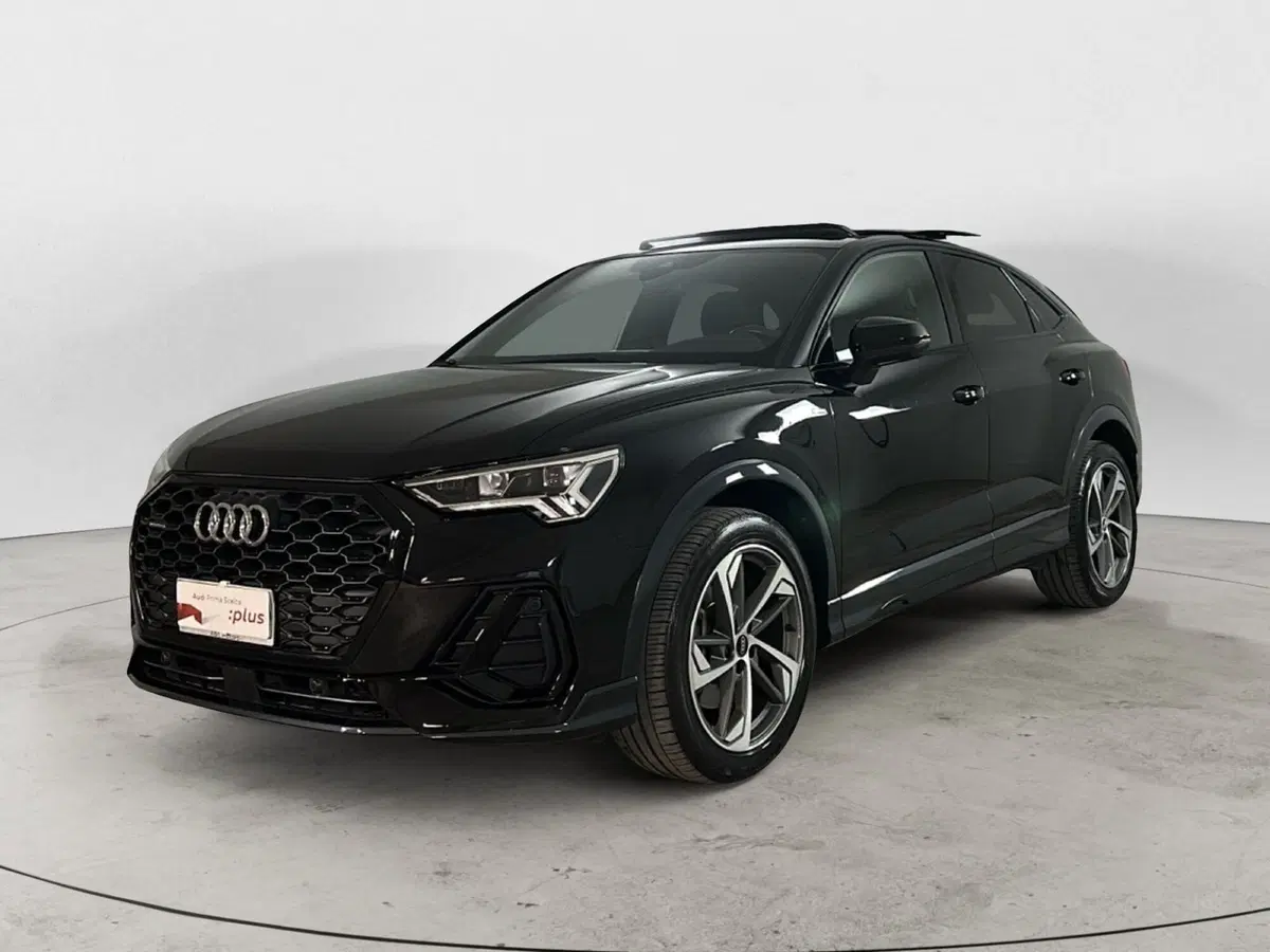 Audi Q3 Sportback usata a Napoli