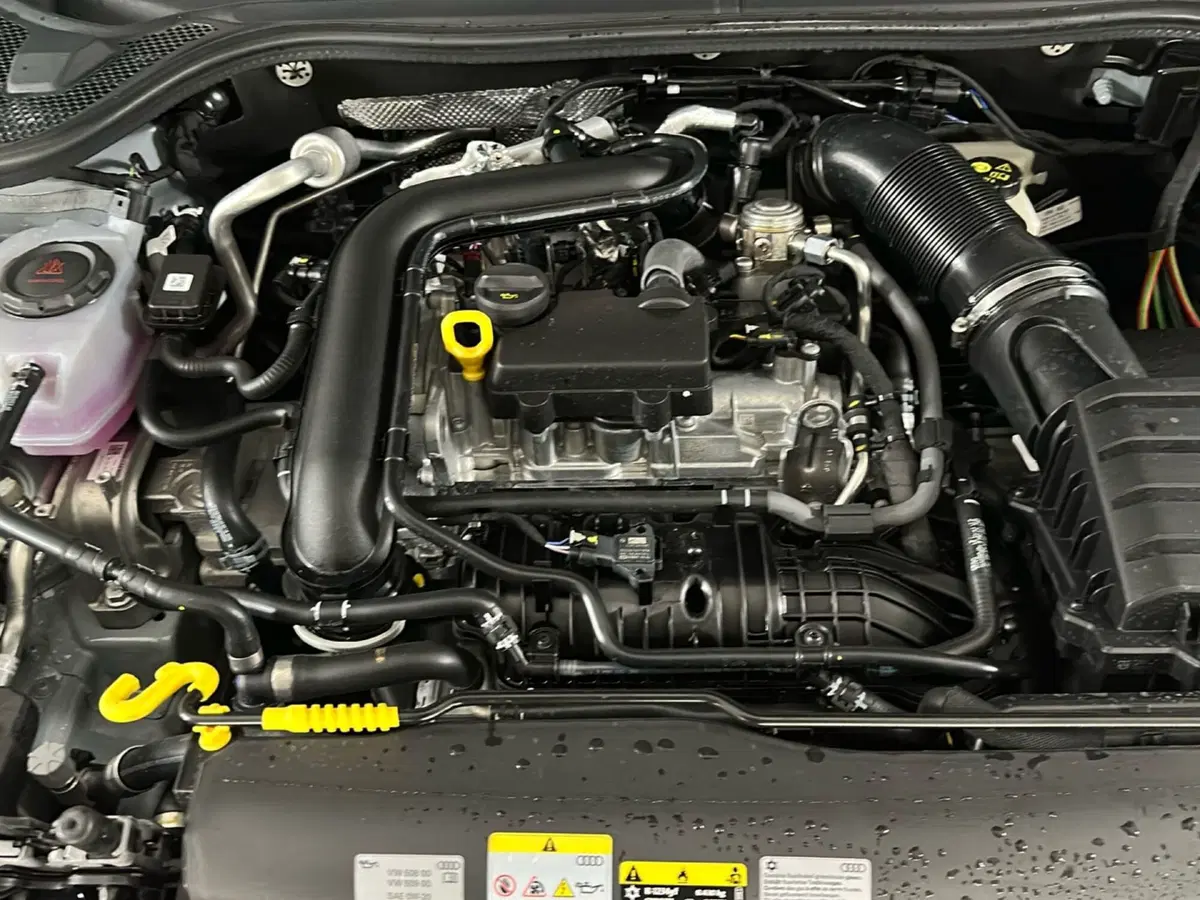 Audi A1 allstreet usata a Napoli (17)
