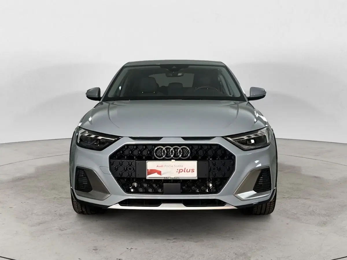 Audi A1 allstreet usata a Napoli (2)