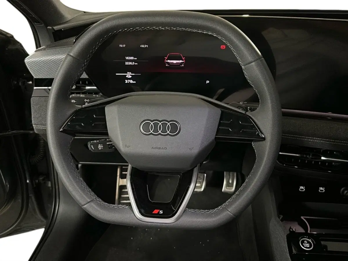 Audi A6 Avant e-Tron usata a Napoli (11)