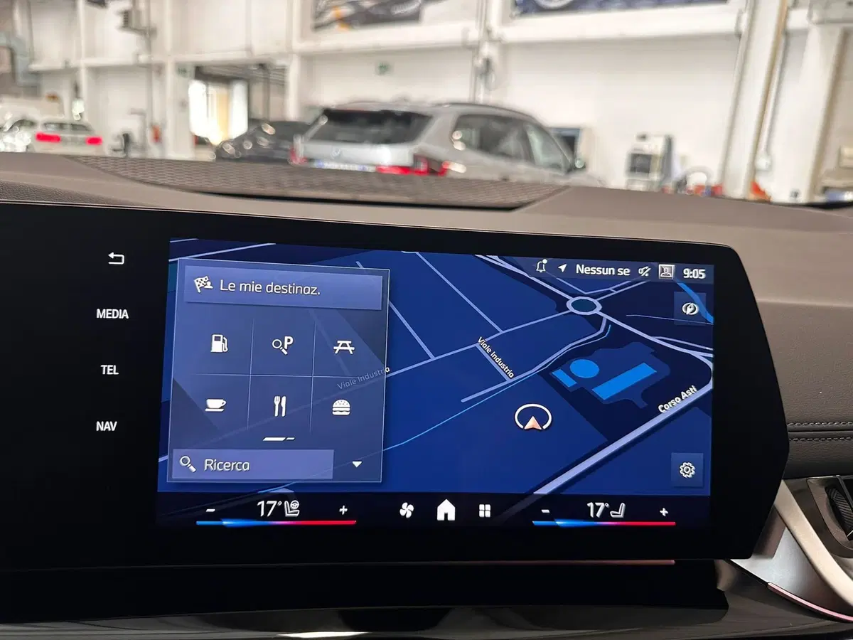 BMW Serie 2 Active Tourer nuova a Cuneo (12)