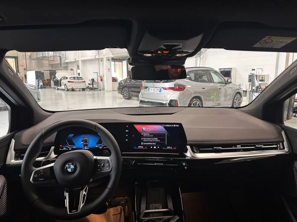 BMW Serie 2 Active Tourer nuova a Cuneo (9)