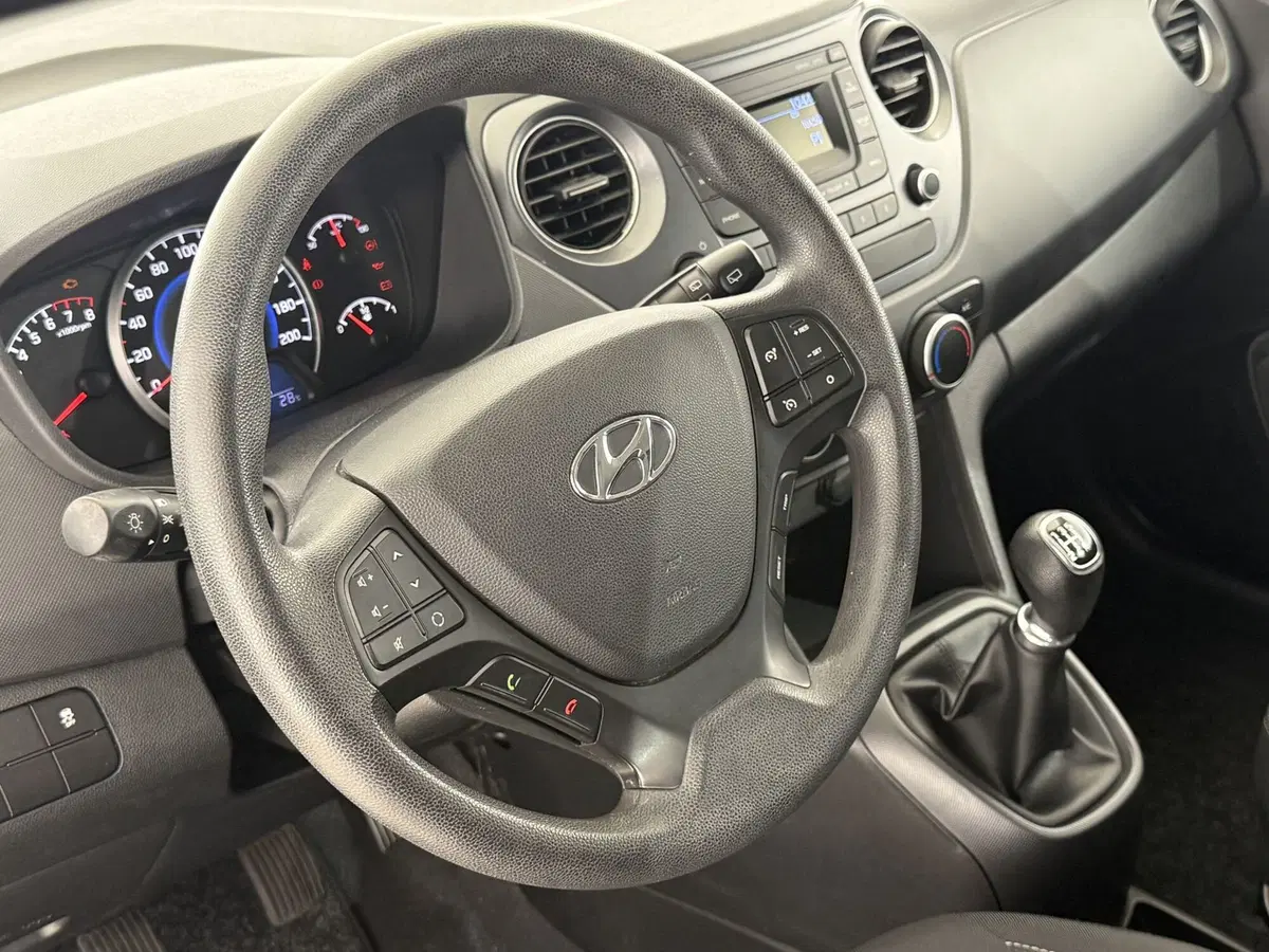 Hyundai i10 usata a Perugia (11)