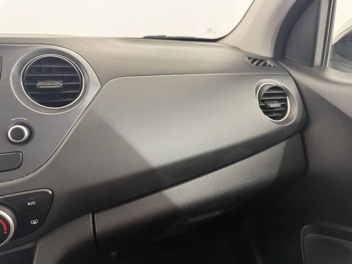 Hyundai i10 usata a Perugia (17)