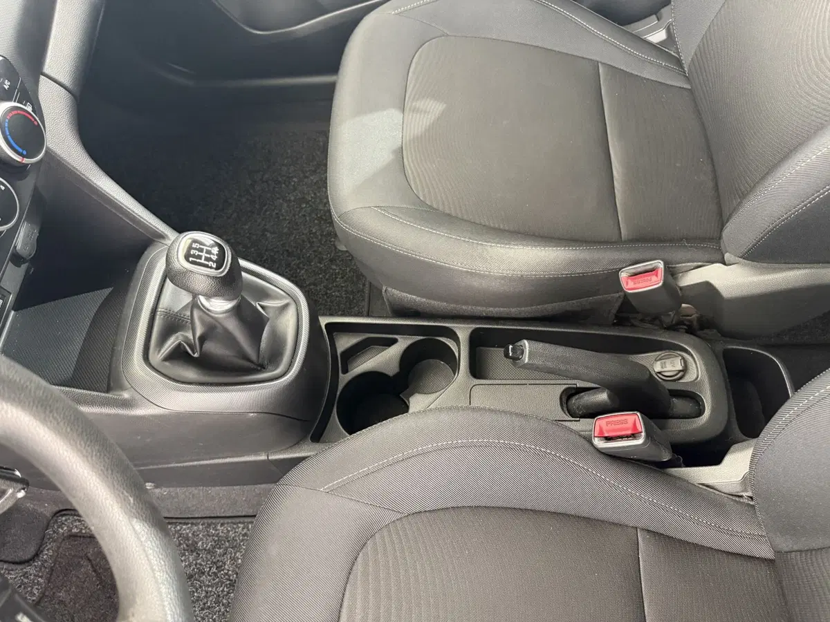 Hyundai i10 usata a Perugia (18)