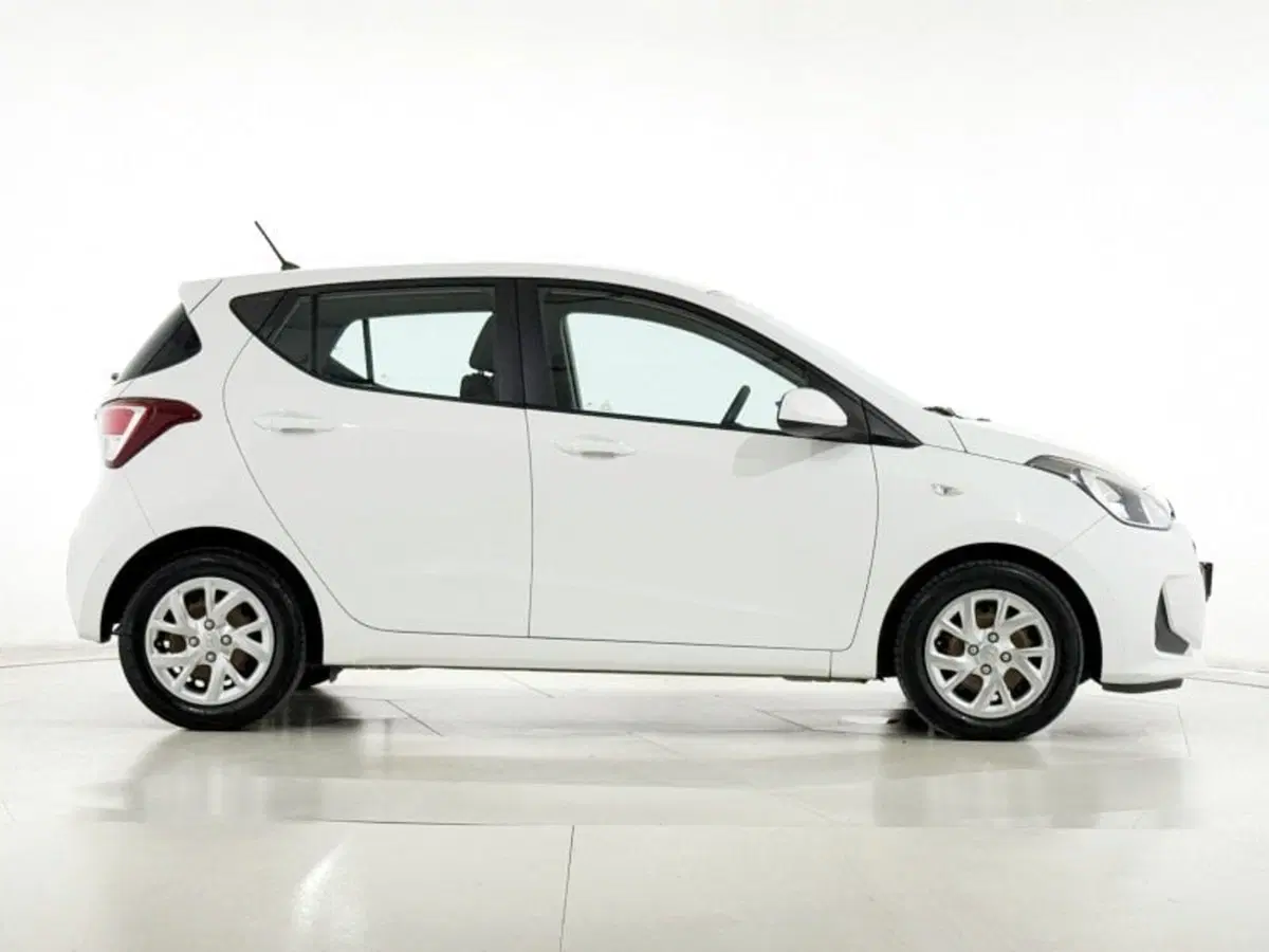 Hyundai i10 usata a Perugia (6)
