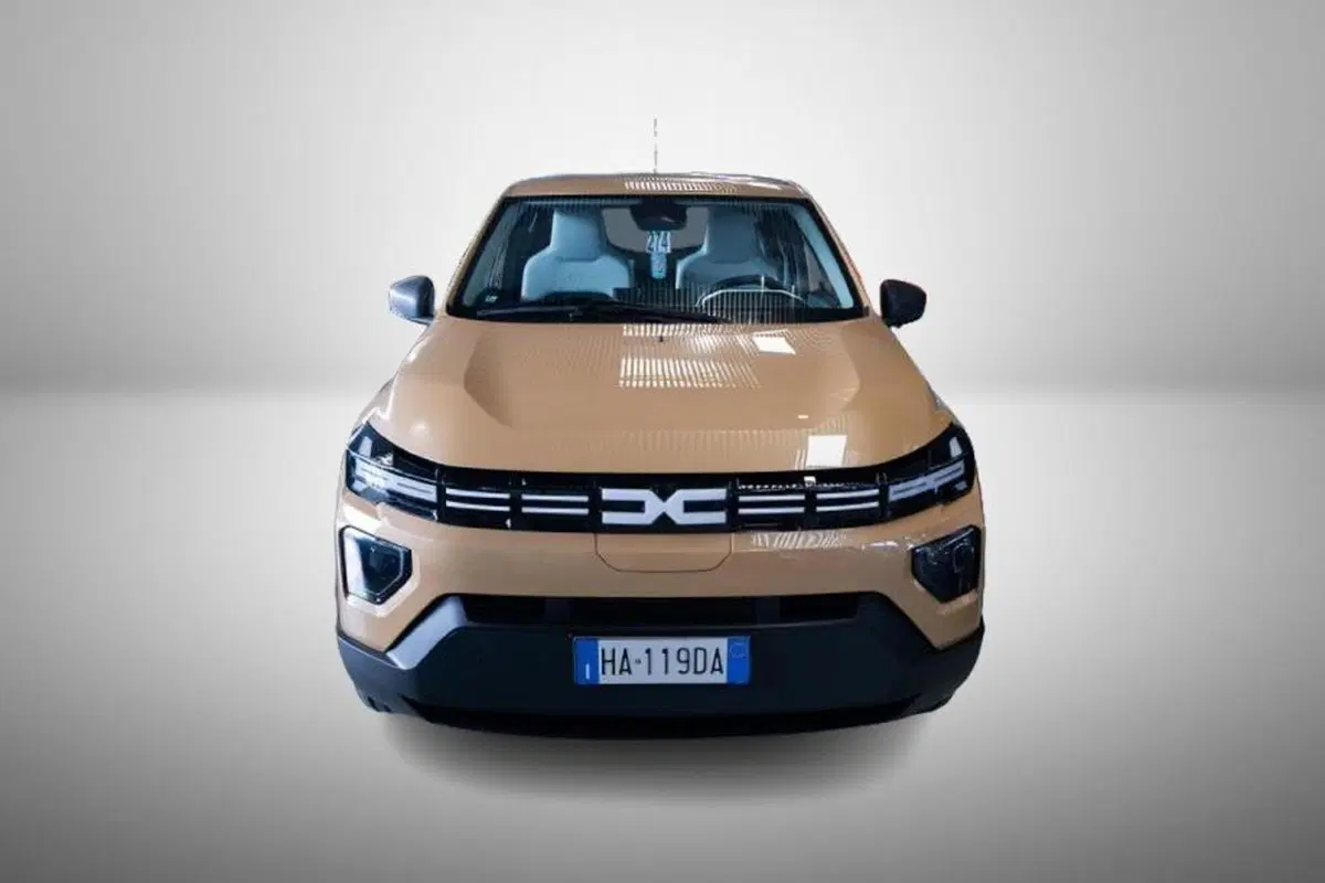 Dacia Spring nuova a Torino (4)