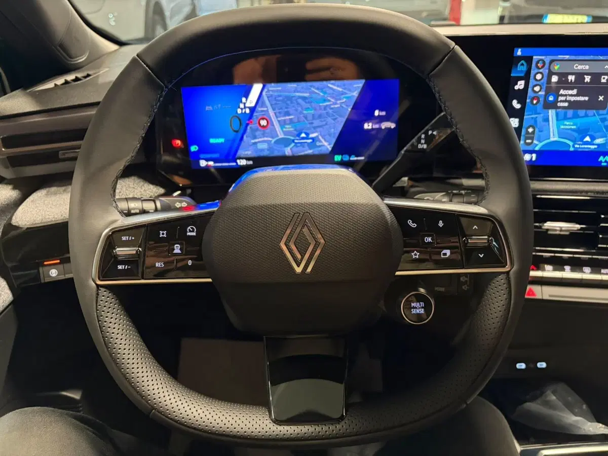 Renault Clio nuova a Milano (20)