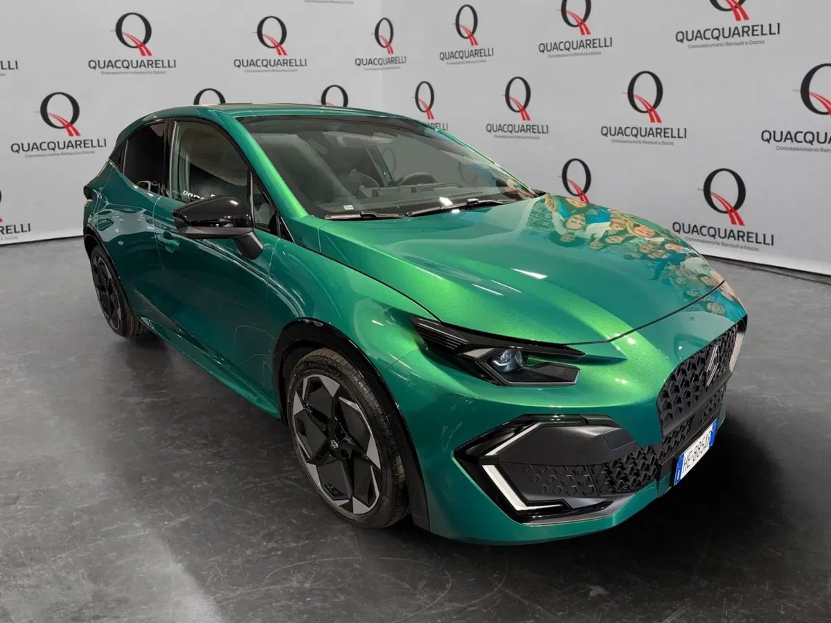 Renault Clio nuova a Milano (3)